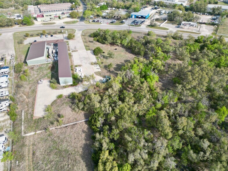 More Photos Of 3100 Woodall Dr, Cedar Park General Retail For Sale