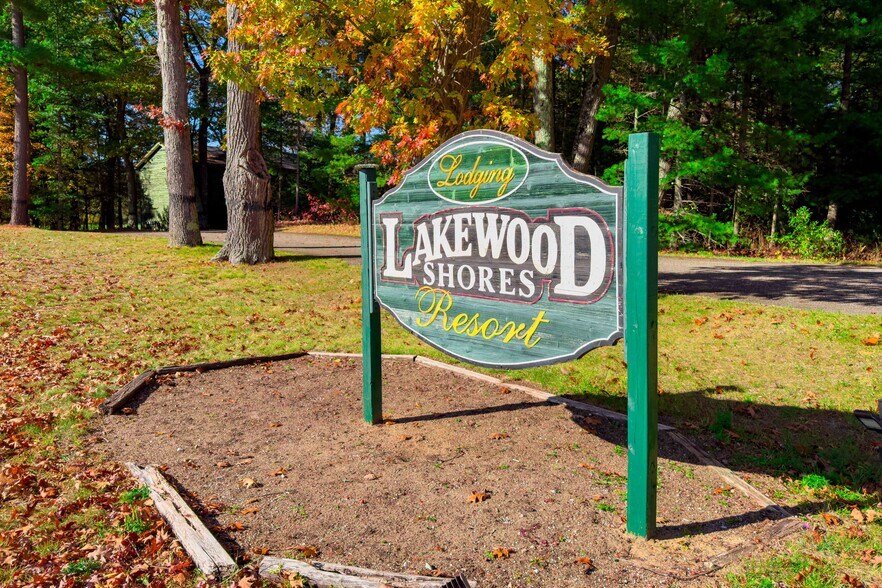 More Photos Of 7751 Cedar Lake Rd, Oscoda Hotel For Sale