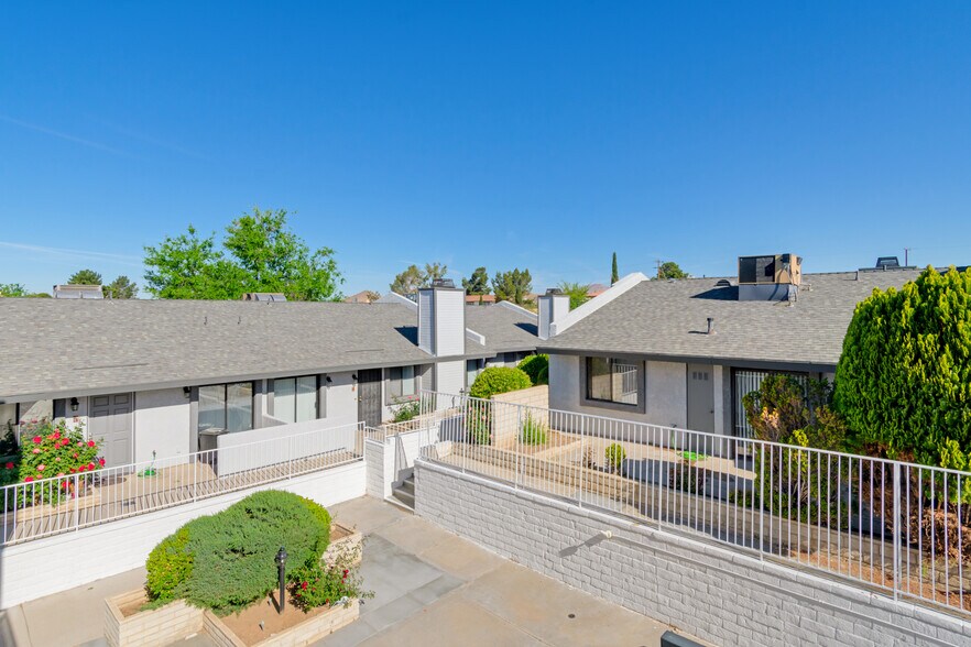 More Photos Of 19087 Allegheny Rd, Apple Valley Apartments For Sale