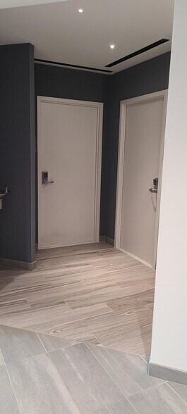 More Photos Of 4443 Brookfield Corporate Dr, Chantilly Office For Lease