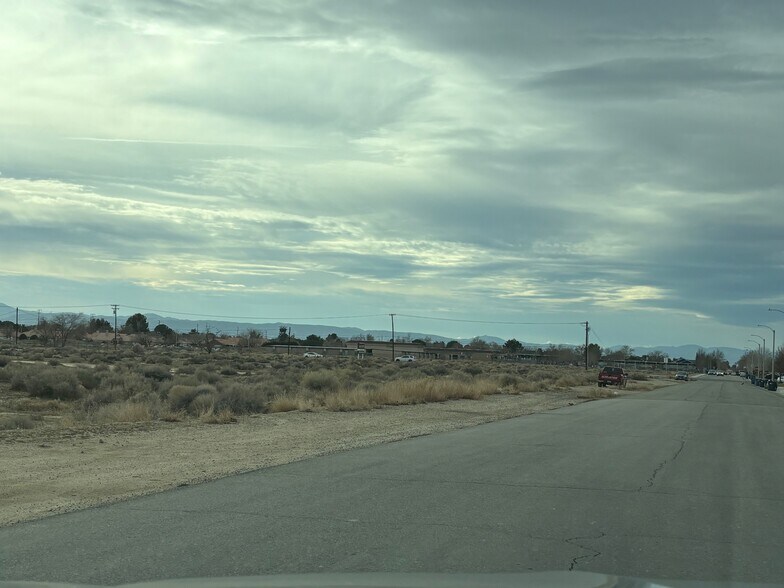 More Photos Of Kettering St @ 22nd Street E, Lancaster Land For Sale