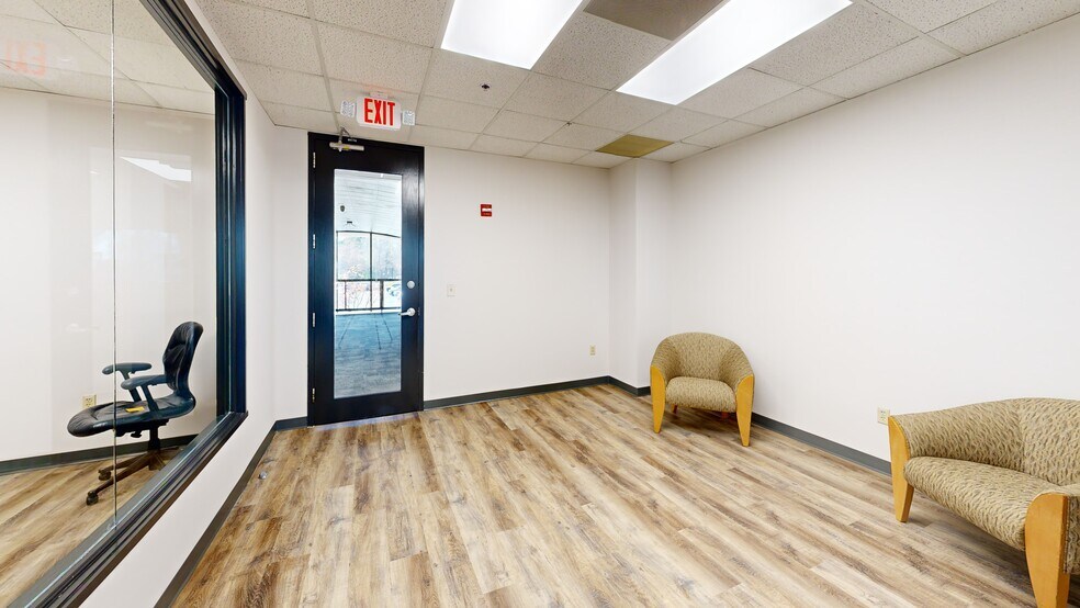 Primary Photo Of 3675 Crestwood Pkwy NW, Duluth Office Residential For Lease