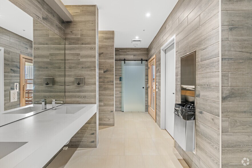 More Photos Of 1642 NE 1st Ave, Miami Apartments For Lease