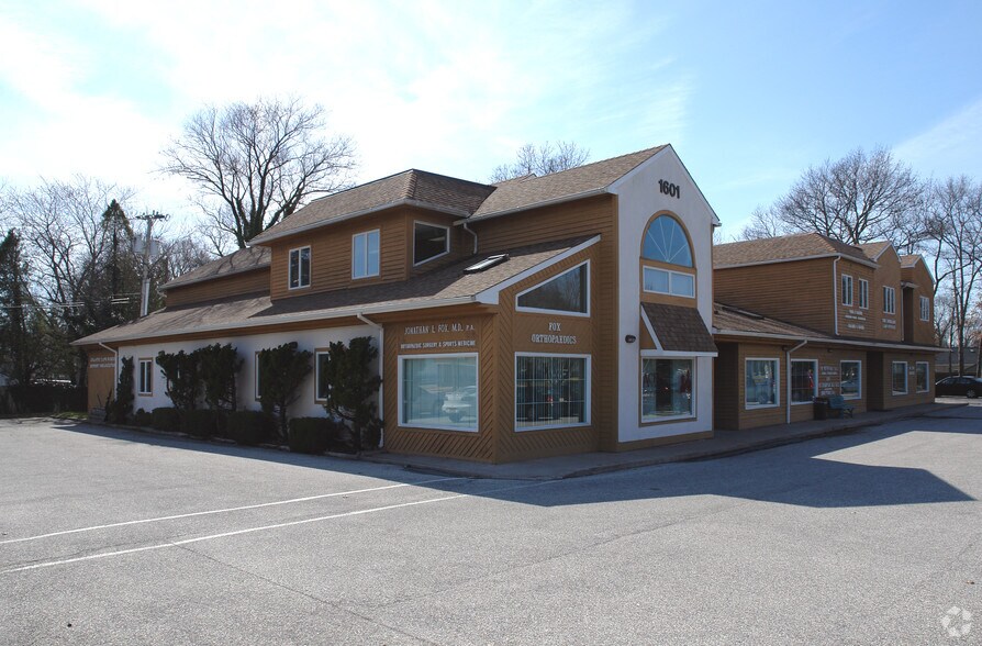 More Photos Of 1500 Zion Rd, Northfield Medical For Sale