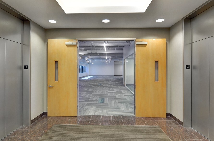 More Photos Of 1230 Rosecrans Ave, Manhattan Beach Office For Lease