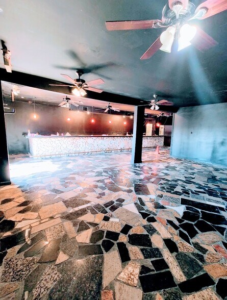 More Photos Of 3811-3813 Tulane Ave, New Orleans Storefront Retail Residential For Lease