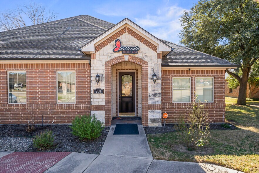 More Photos Of 4109 Gateway Ct, Colleyville Medical For Sale