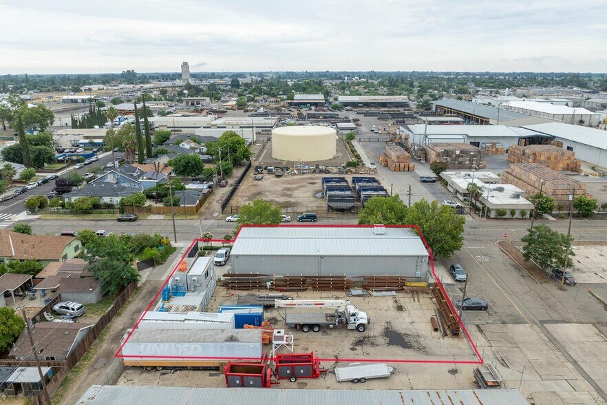 More Photos Of 213 C St, Turlock Warehouse For Sale