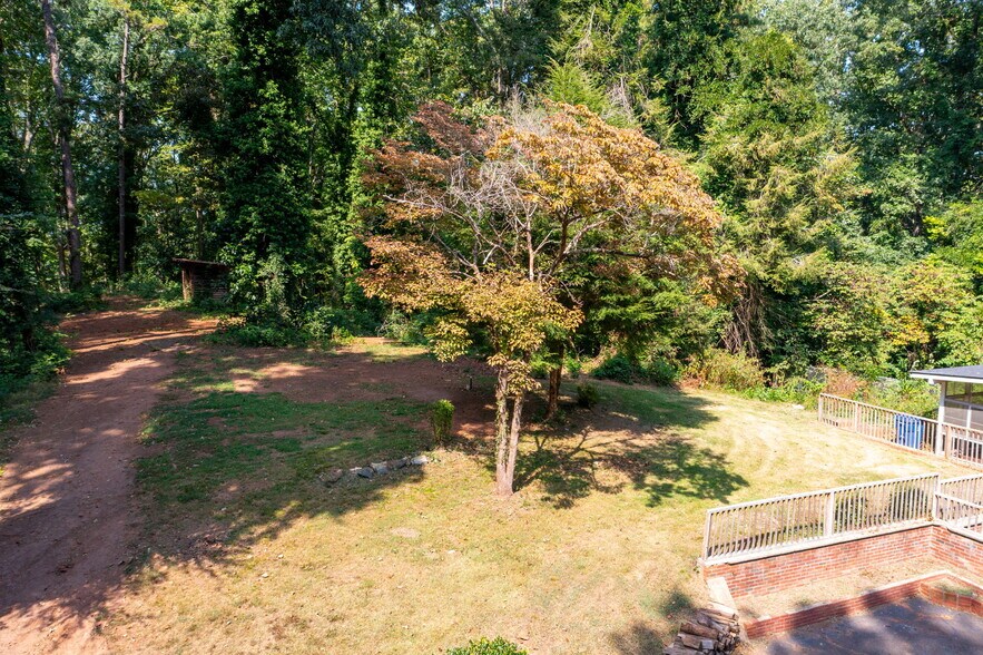 More Photos Of 250 E Memorial Dr, Dallas Land For Sale