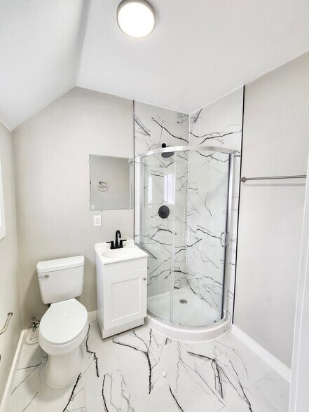 More Photos Of 324 E Bijou St, Colorado Springs Apartments For Sale
