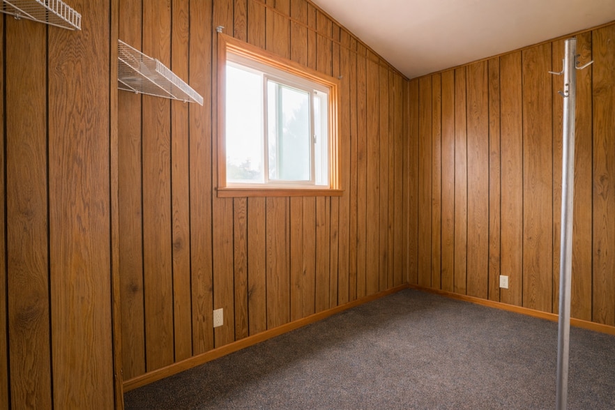 More Photos Of 705 Ulysses St, Golden Specialty For Sale