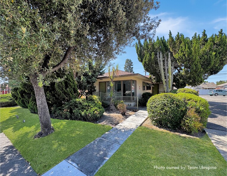 Primary Photo Of 166 E Foothill Blvd, Arcadia Office For Sale