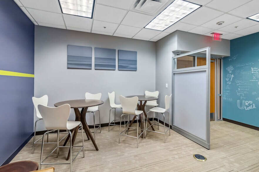 More Photos Of 11002 Lake Hart Dr, Orlando Religious Facility For Lease