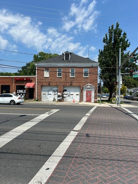 More Photos Of 3840 Bladensburg Rd, Brentwood Police Fire Station For Sale