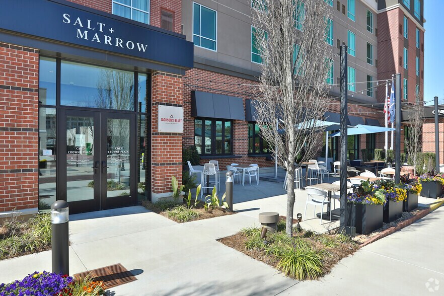 More Photos Of 1060 Center St, North Augusta Hotel For Sale