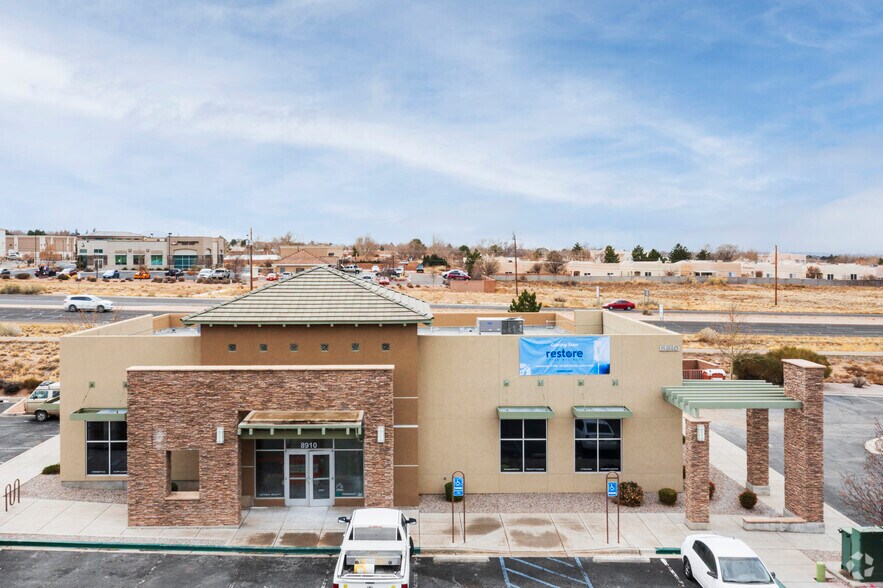 More Photos Of 8850 Holly St NE, Albuquerque Unknown For Lease