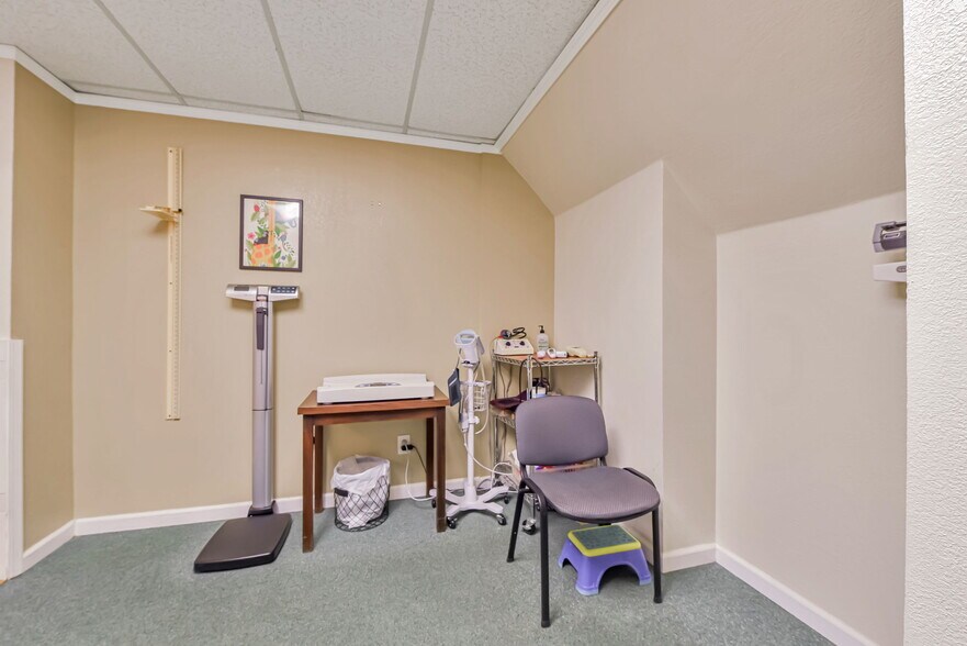 More Photos Of 2039 Forest Ave, San Jose Medical For Sale