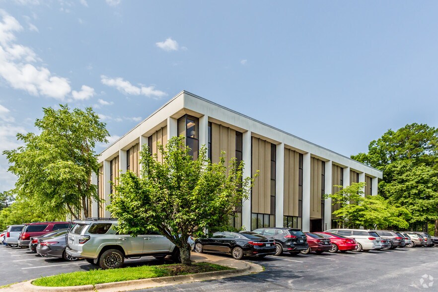 More Photos Of 10802 Executive Center Dr, Little Rock Office For Lease