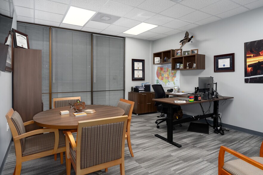 More Photos Of 3918 Montclair Rd, Birmingham Office For Sale