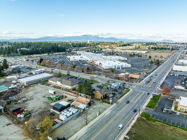 More Photos Of 124 W Hanley Ave, Coeur D Alene Fast Food For Sale
