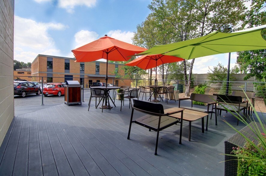 More Photos Of 400 Plasters Ave NE, Atlanta Office For Lease