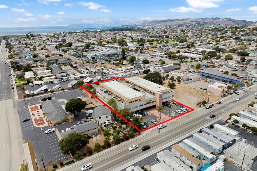 More Photos Of 200 S 13th St, Grover Beach Medical For Sale