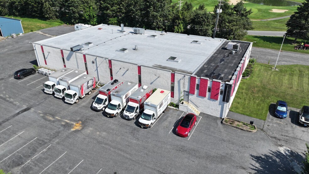 More Photos Of 231 Moorestown Dr, Bath Manufacturing For Sale