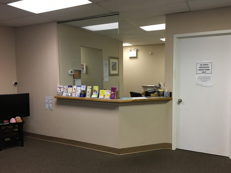 More Photos Of 520 Maple Ave, West Chester Medical For Lease