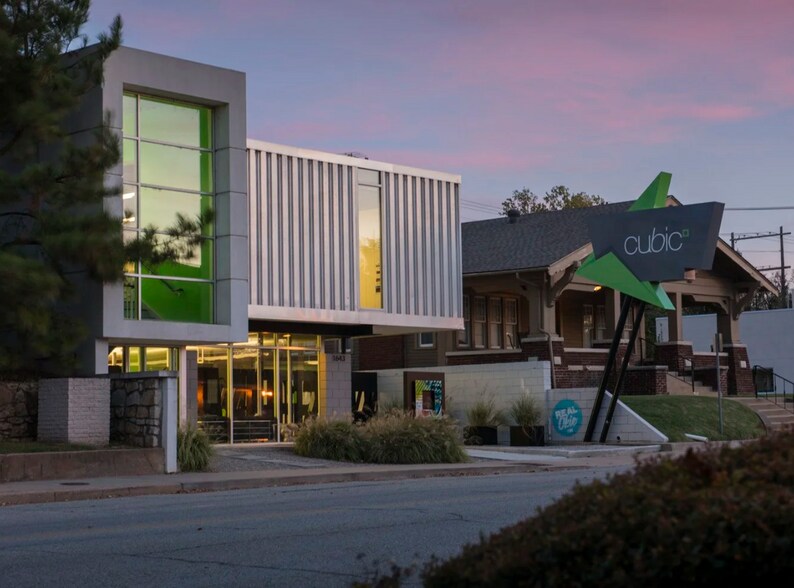 More Photos Of 1643 S Boston Ave, Tulsa Office For Lease