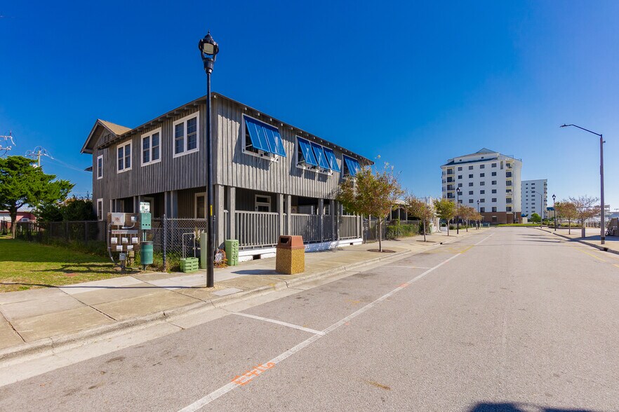 More Photos Of 408 Evans St, Morehead City Land For Sale