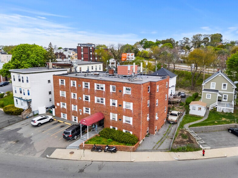 More Photos Of 7-20 Hy-Sil Ave, Chelsea Apartments For Sale
