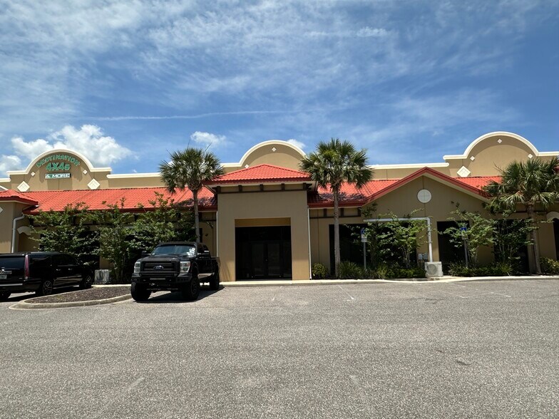 More Photos Of 348-380 Destination Daytona Ln, Ormond Beach, Ormond Beach Light Distribution For Lease