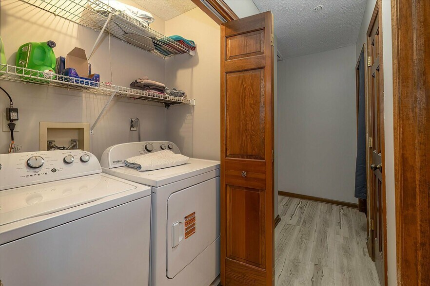 More Photos Of 714 College Dr, Anderson Apartments For Sale