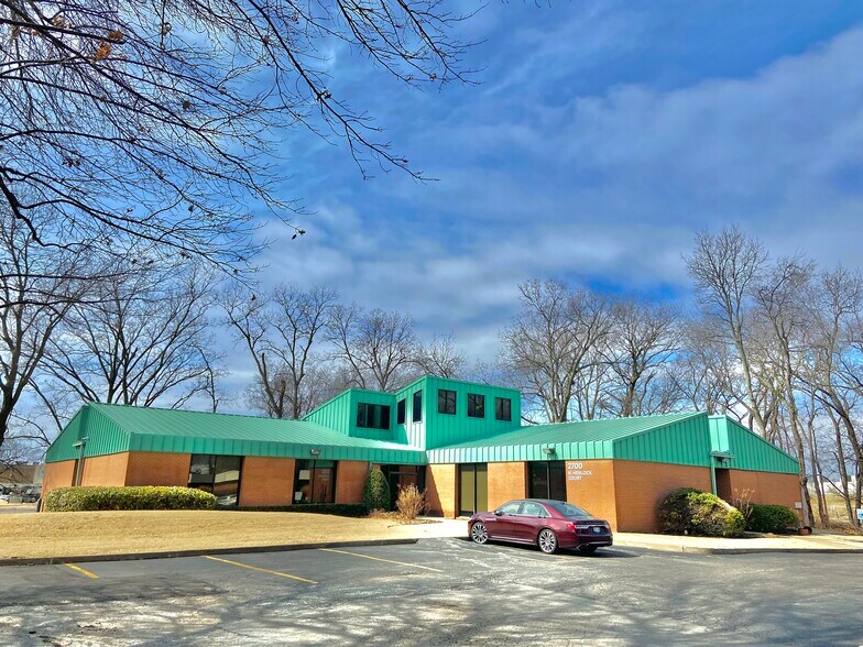 Primary Photo Of 2700 N Hemlock Ct, Broken Arrow Office Residential For Lease