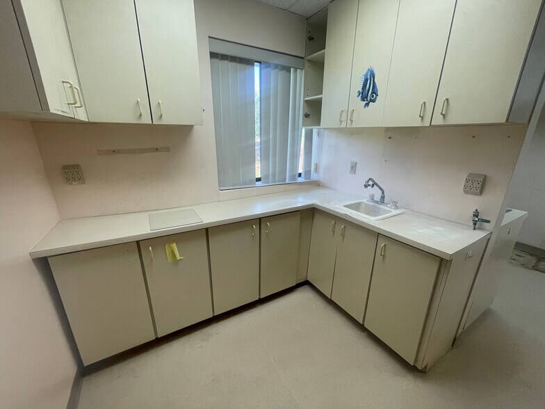 More Photos Of 1150 Portion Rd, Holtsville Medical For Lease