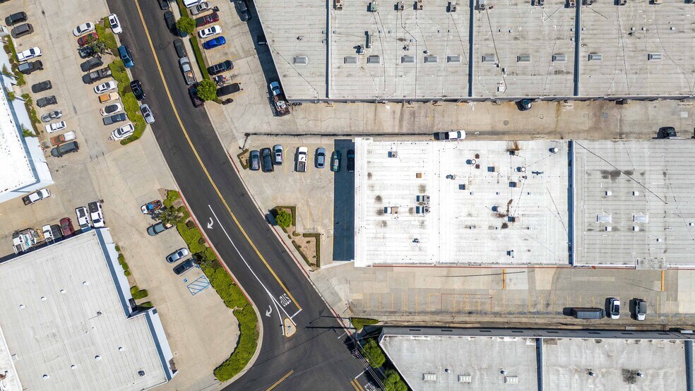 More Photos Of 12220 Rivera Rd, Whittier Warehouse For Lease