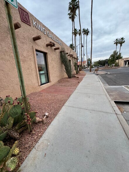 More Photos Of 7077 E Main St, Scottsdale Storefront For Lease