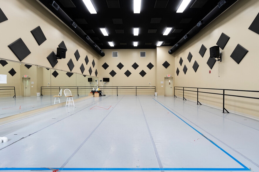 More Photos Of 65 Walnut Grove Rd SE, Cartersville Storefront Retail Office For Sale