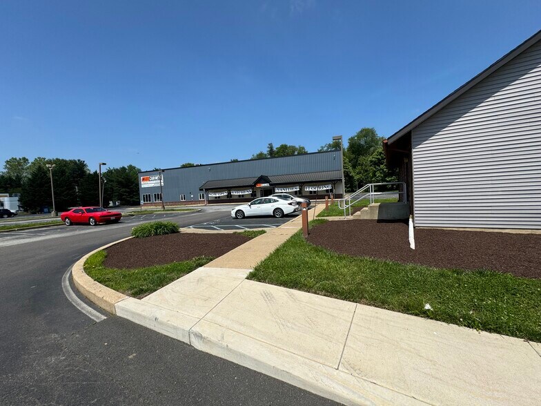 More Photos Of 835 Pulaski Hwy, Bear Health Club For Sale