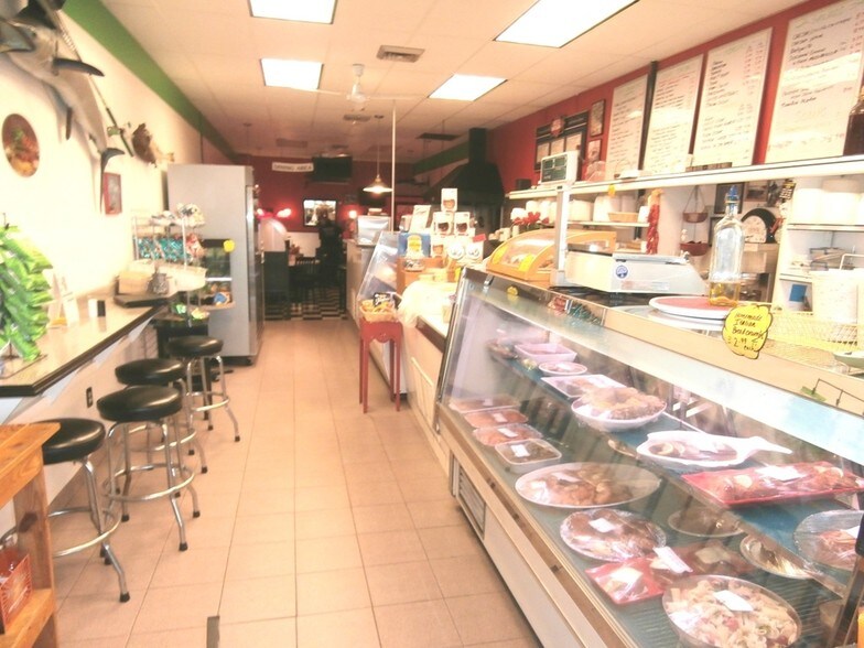 More Photos Of 2001 College Dr, Clementon Restaurant For Sale