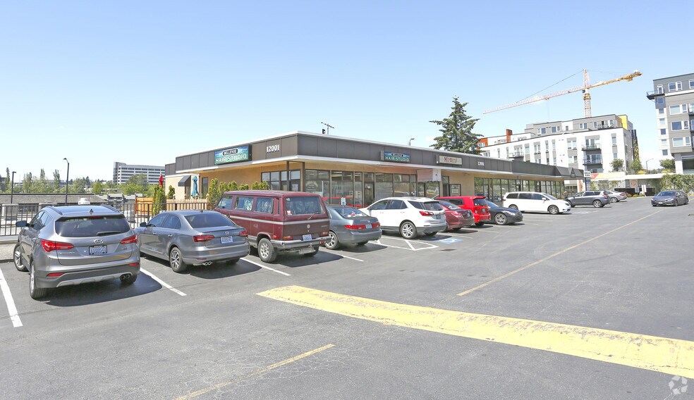 More Photos Of 12001-12005 NE 12th St, Bellevue Freestanding For Sale