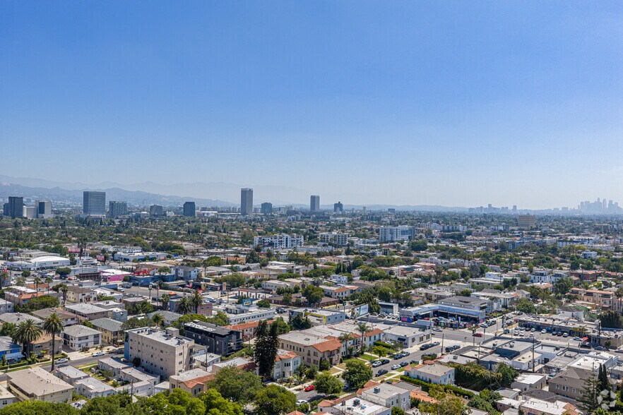 More Photos Of 8521 Horner St, Los Angeles Land For Sale