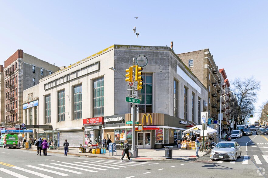 Primary Photo Of 4259 Broadway, New York Fast Food For Sale