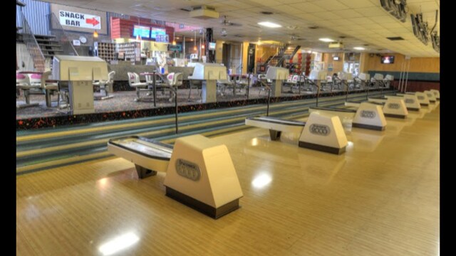 More Photos Of 3490 12 Mile Rd, Berkley General Retail For Sale