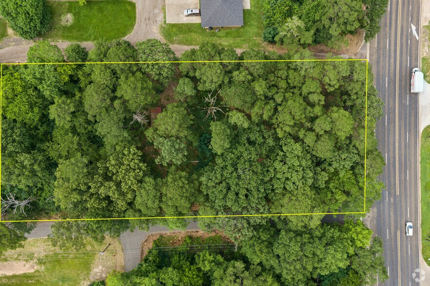 More Photos Of S Commerce @ Brandon St E, Overton Land For Sale