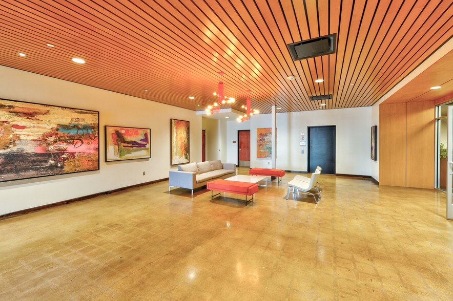 More Photos Of 1259 Lake Plaza Dr, Colorado Springs Medical For Lease