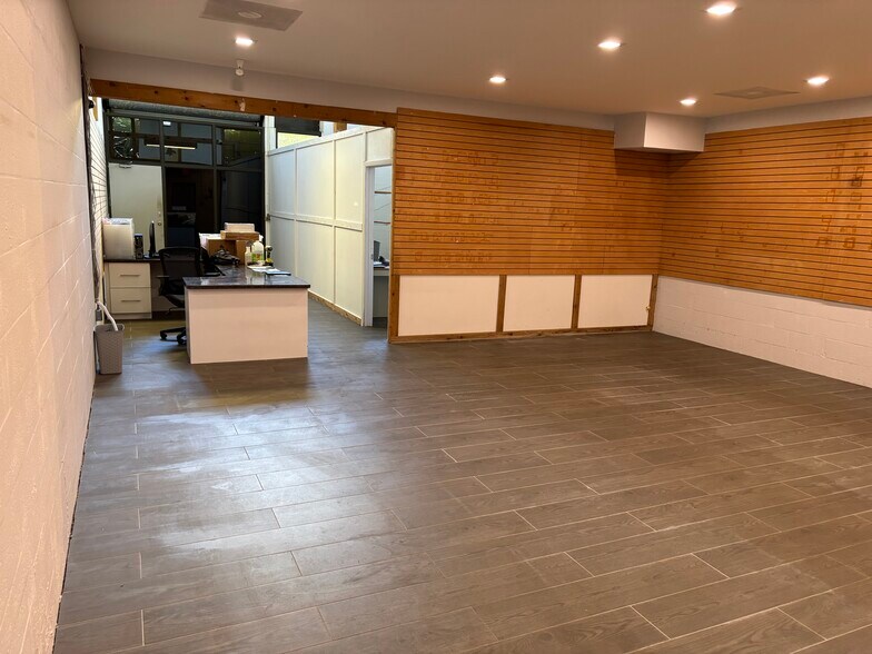More Photos Of 12217 SW 132nd Ct, Miami Light Distribution For Sale