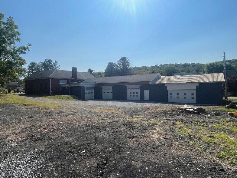 More Photos Of 423 Wilpen Rd, Ligonier Auto Repair For Sale