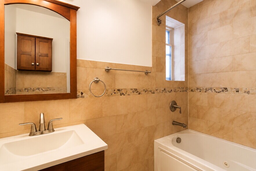 More Photos Of 4115 49th St, Sunnyside Apartments For Sale