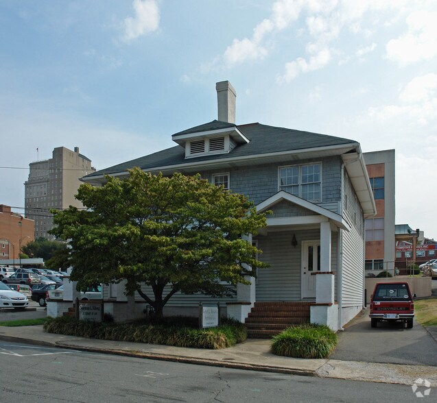 Primary Photo Of 205-207 N Poplar St, Winston-Salem Office For Sale